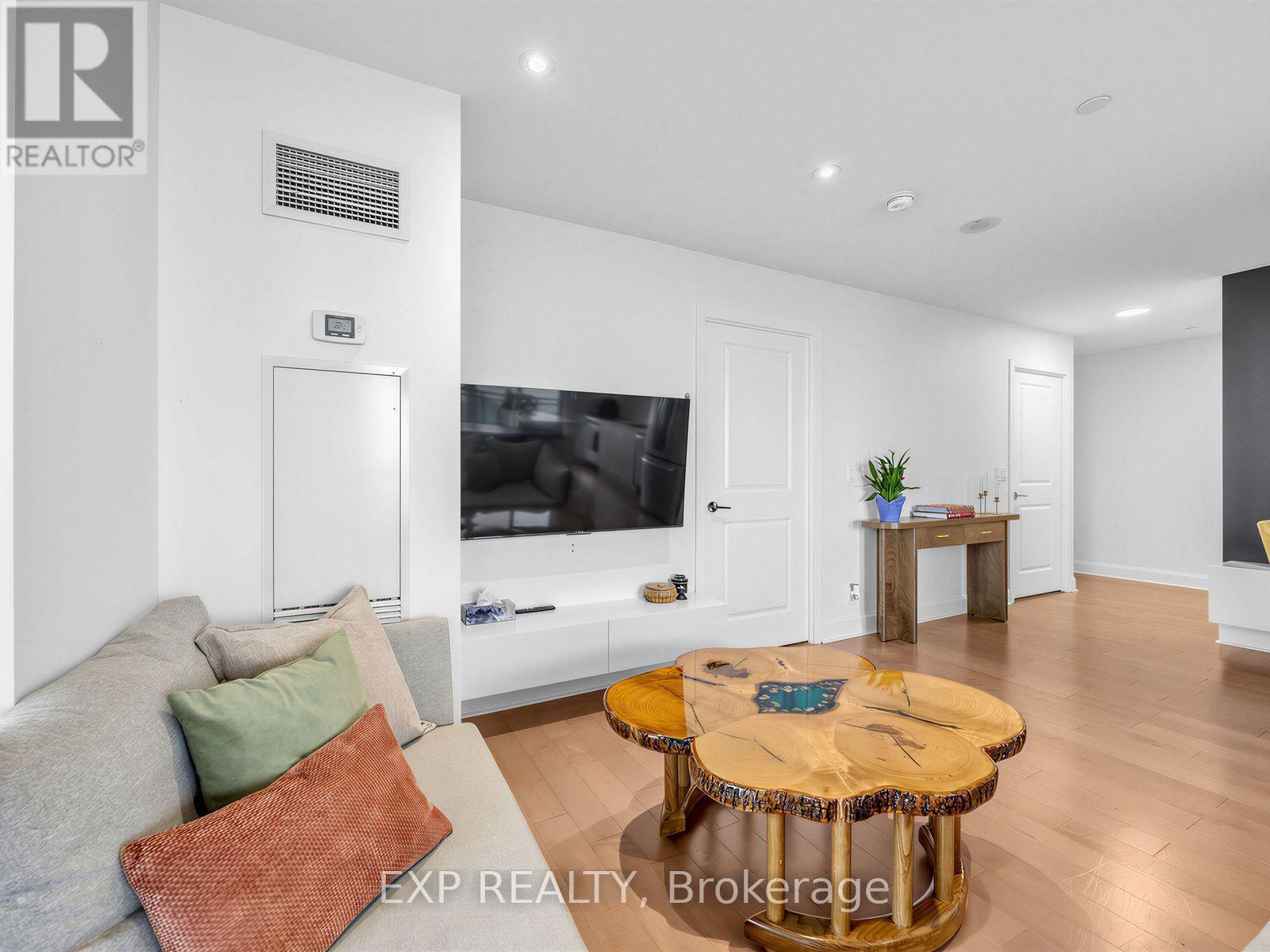 1910 - 33 Shore Breeze Drive, Toronto, Ontario  M8V 0G1 - Photo 12 - W13619608