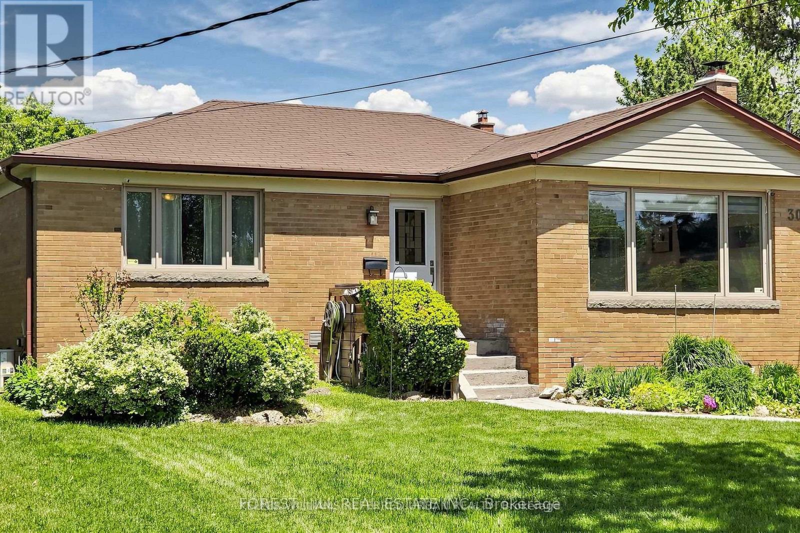 #bsmt - 308 Hendon Avenue, Toronto, Ontario  M2M 1B2 - Photo 2 - C13427368