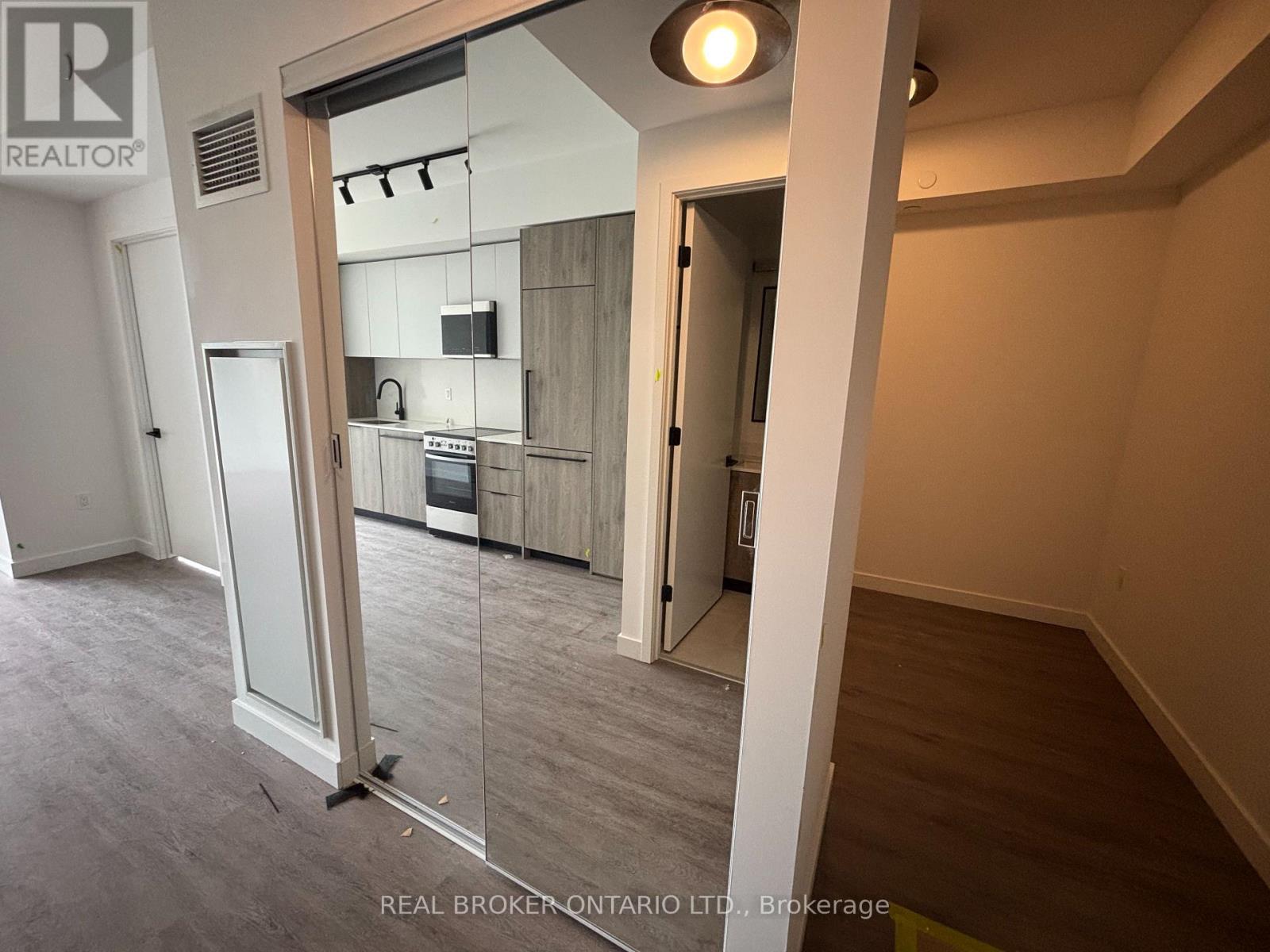 232 - 1635 Military Trail, Toronto, Ontario  M1C 0G3 - Photo 2 - E13701750