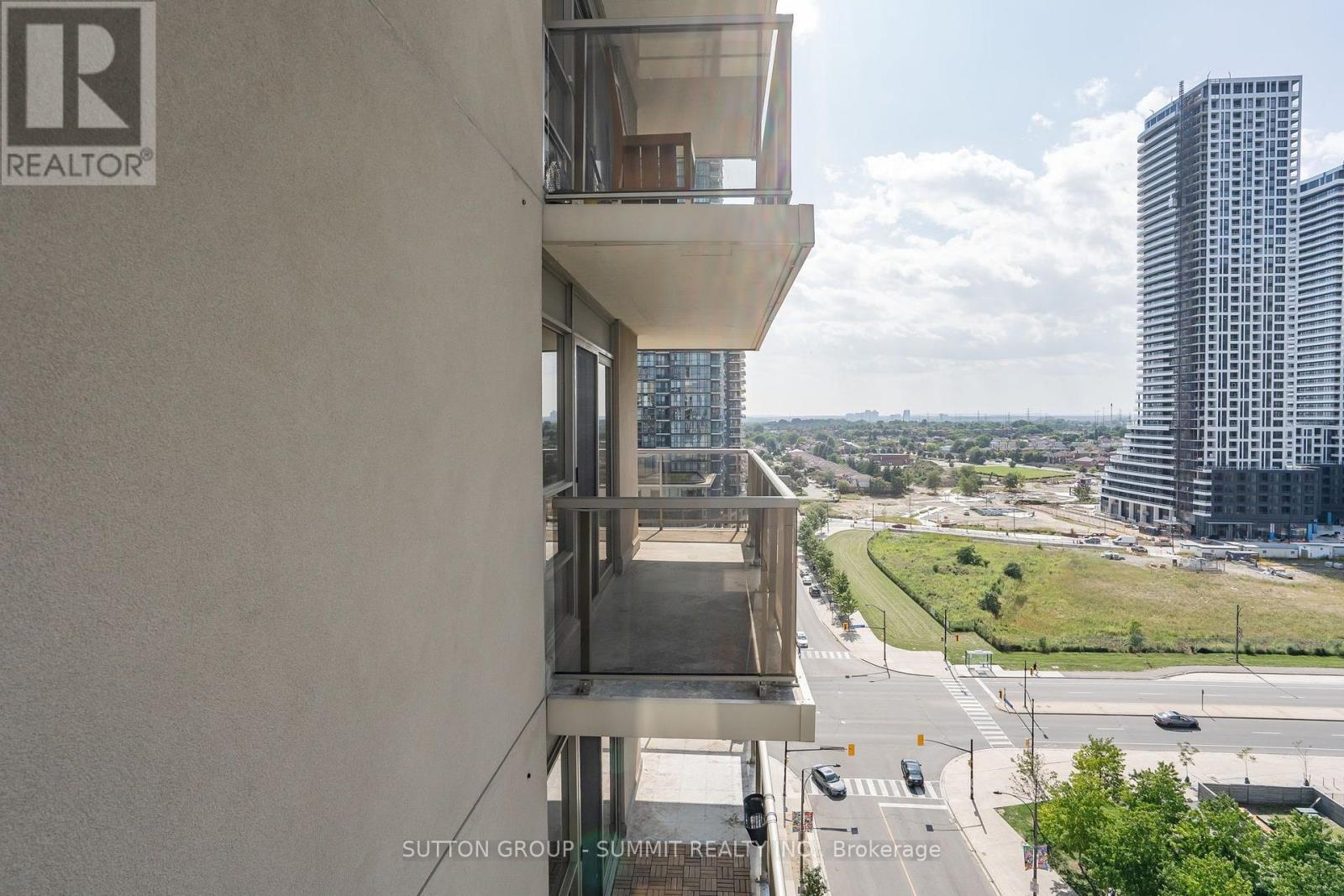 1505 - 350 Princess Royal Drive, Mississauga, Ontario  L5B 4N1 - Photo 35 - W13701386