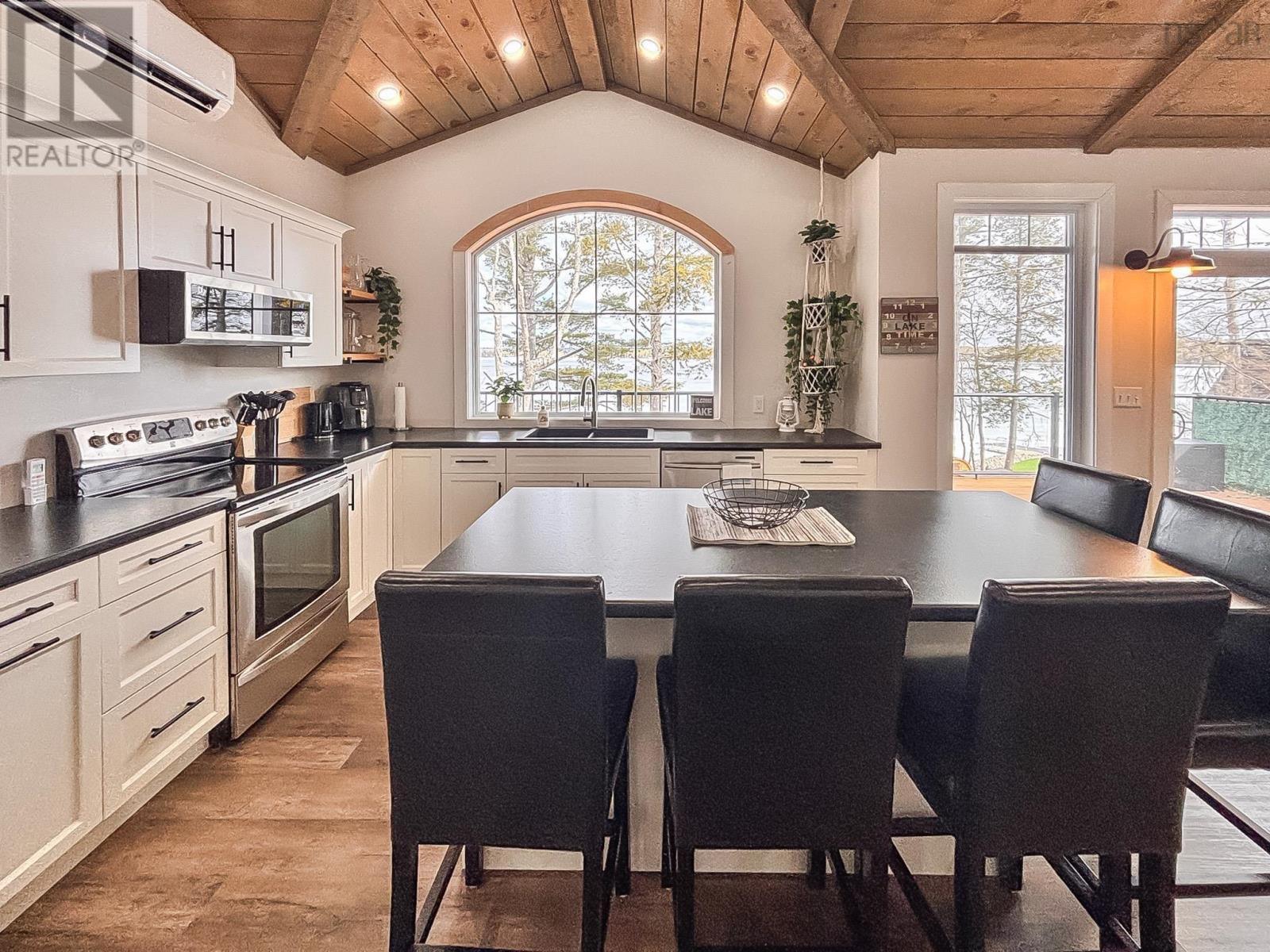 262 Harry Freeman Road, Labelle, Nova Scotia  B0T 1E0 - Photo 15 - 202615912
