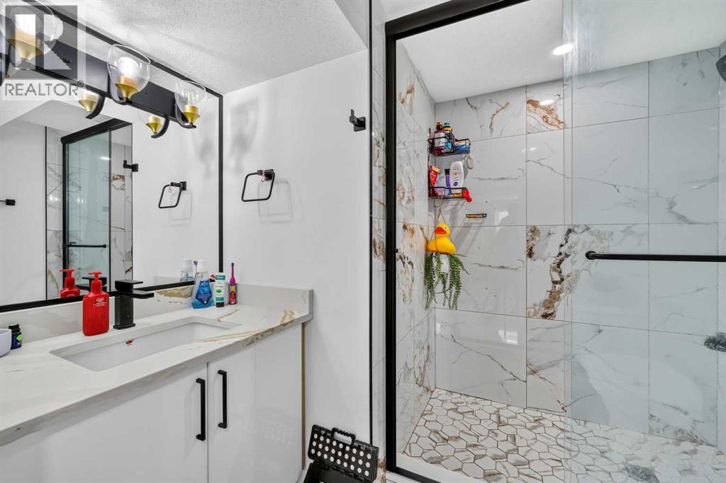 2415 22 Avenue Sw, Calgary, Alberta  T2T 0T1 - Photo 34 - A2336659