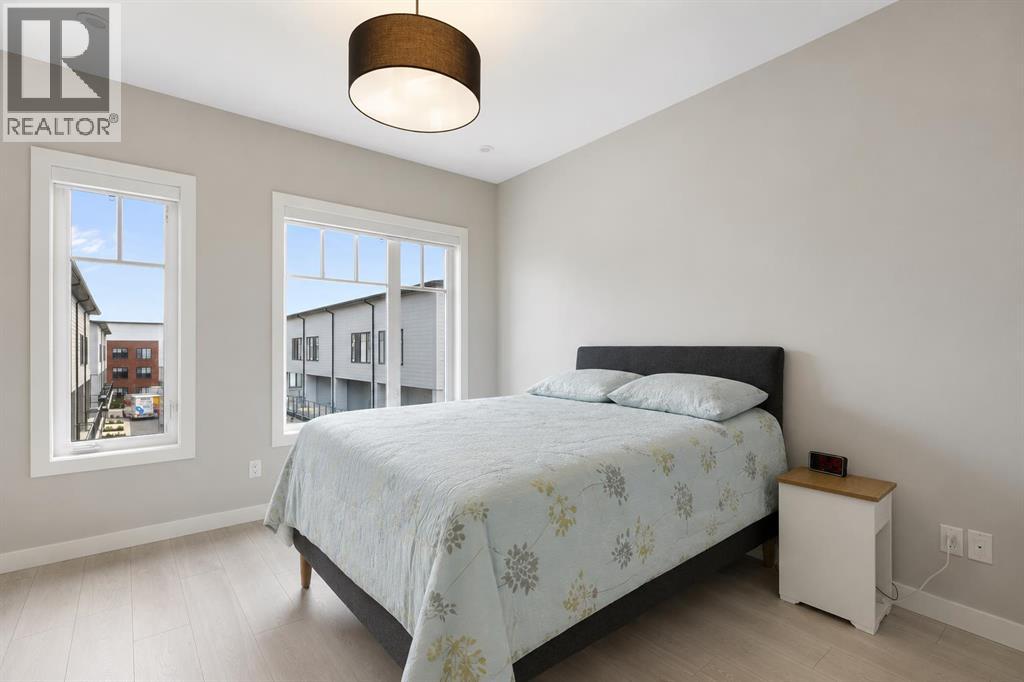 830 81 Street SW, Calgary, Alberta  T3H 6H9 - Photo 29 - A2338681