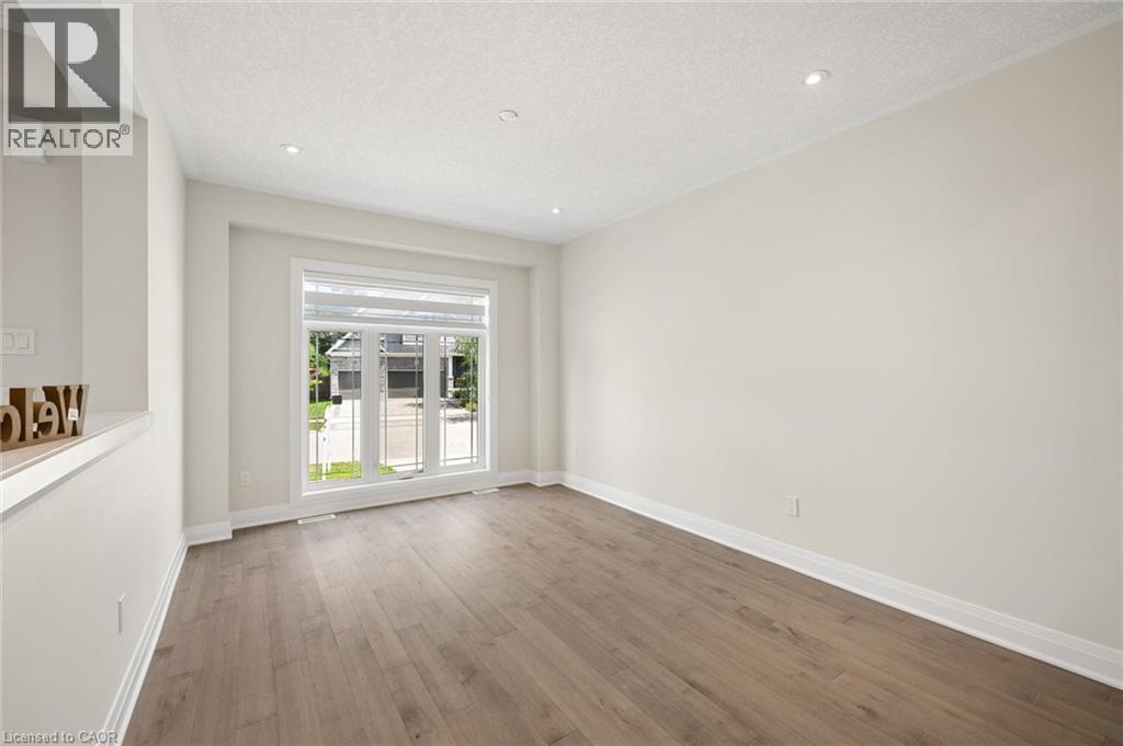 163 Redtail Street, Kitchener, Ontario  N2K 0E4 - Photo 5 - 40855322