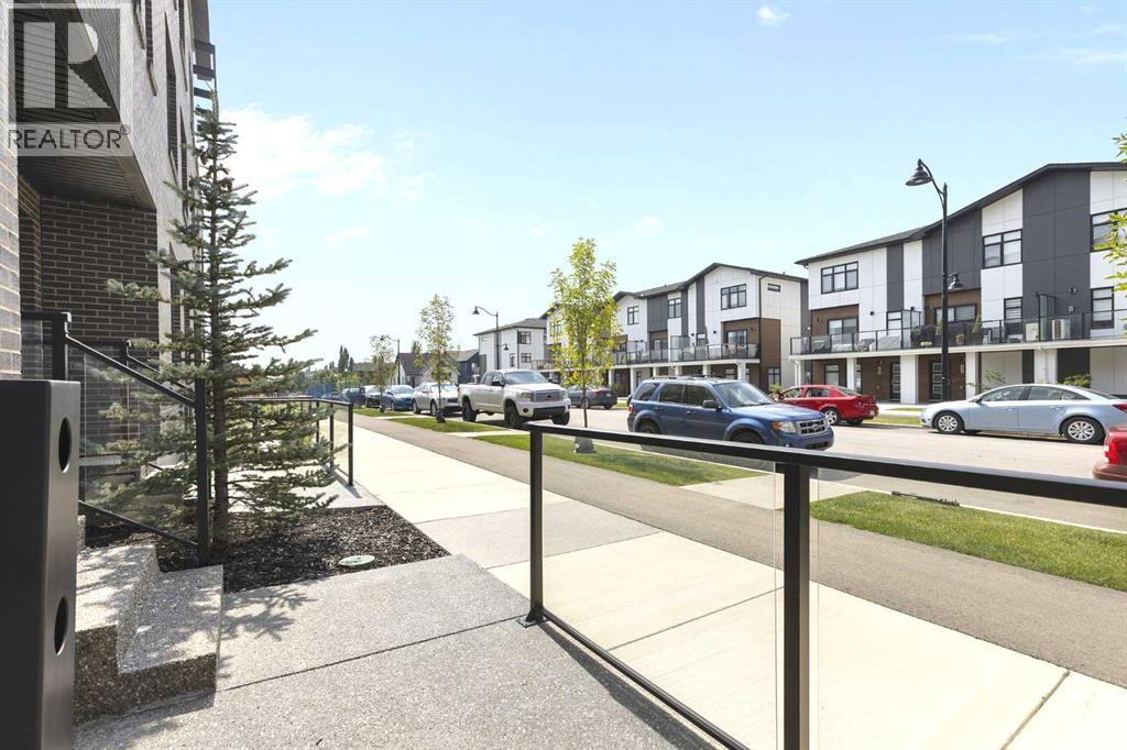830 81 Street SW, Calgary, Alberta  T3H 6H9 - Photo 2 - A2338681