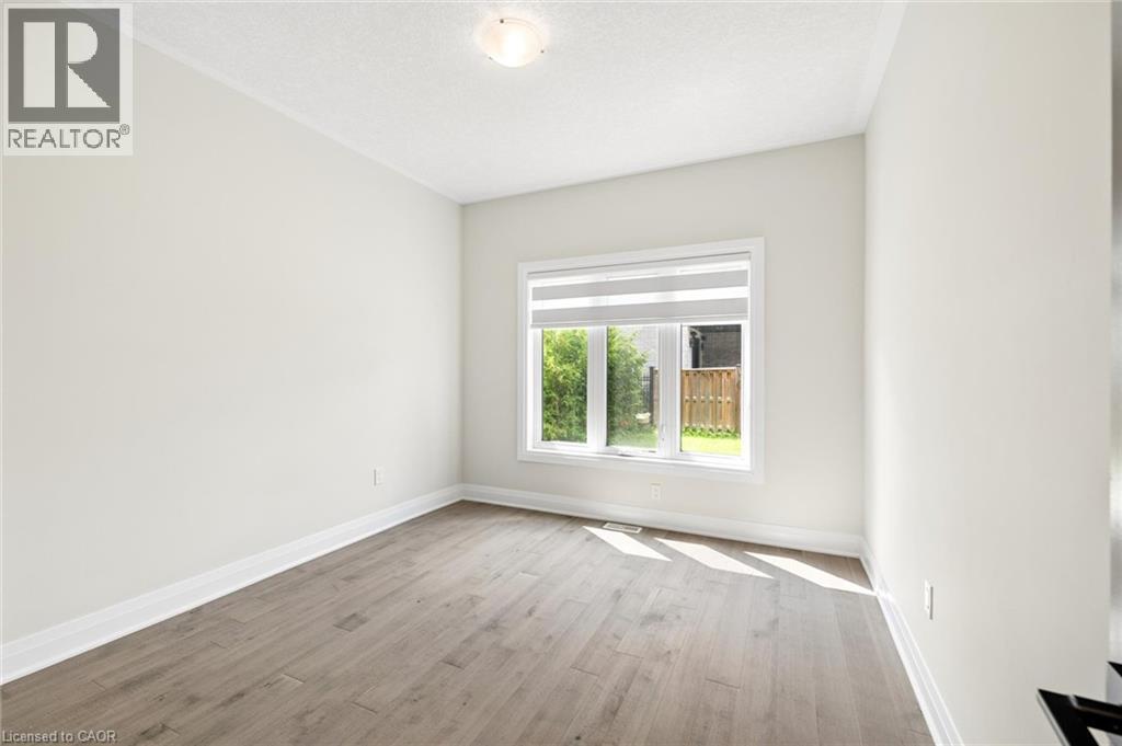 163 Redtail Street, Kitchener, Ontario  N2K 0E4 - Photo 18 - 40855322