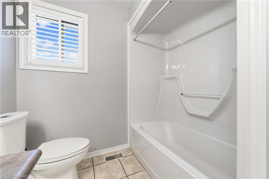 296 Autumn Crescent, Welland, Ontario  L3C 7K1 - Photo 24 - 40855965