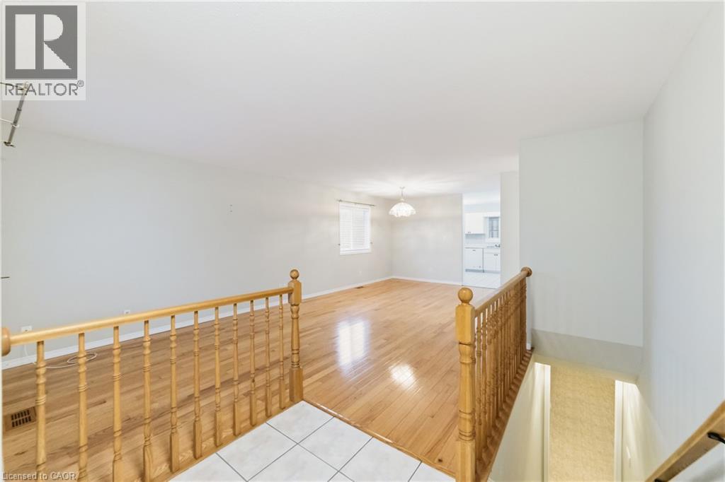 296 Autumn Crescent, Welland, Ontario  L3C 7K1 - Photo 7 - 40855965