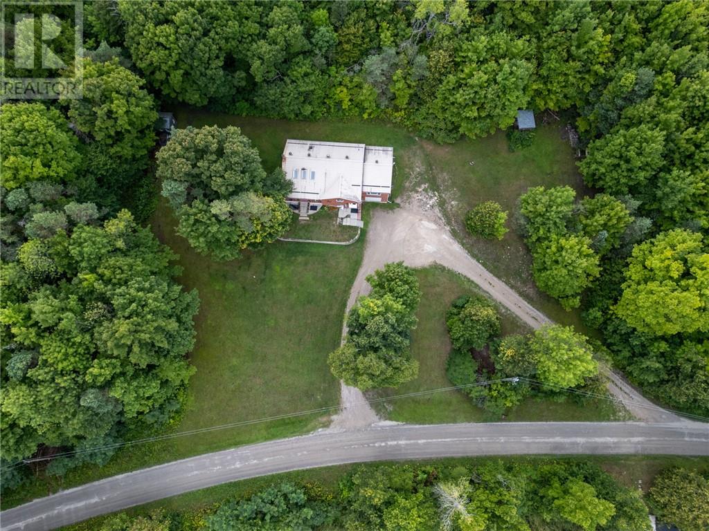 157 Emery Road, Gore Bay, Ontario  P0P 1H0 - Photo 10 - 2126837