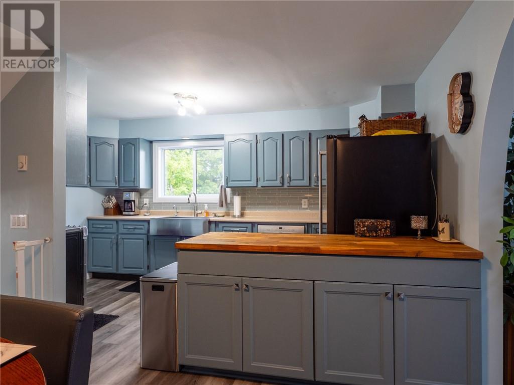 157 Emery Road, Gore Bay, Ontario  P0P 1H0 - Photo 18 - 2126837