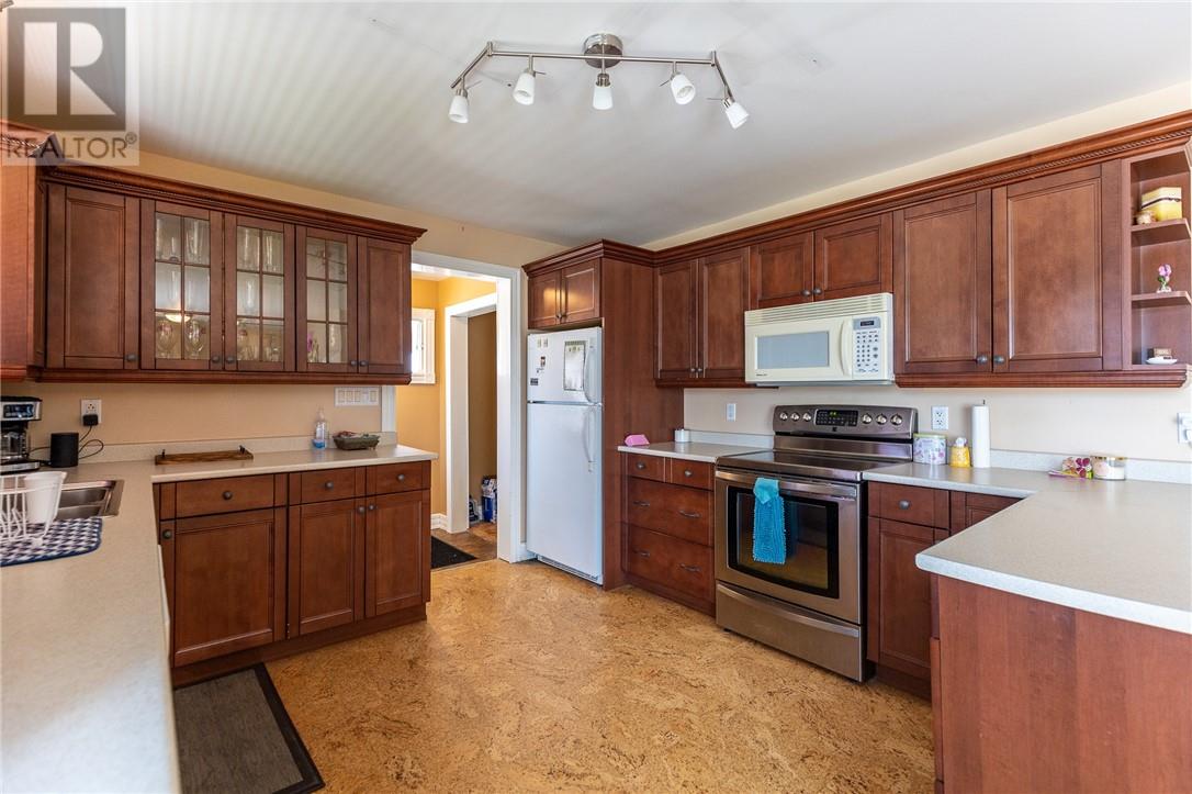 468 Adelaide Street, Espanola, Ontario  P5E 1K6 - Photo 6 - 2129941