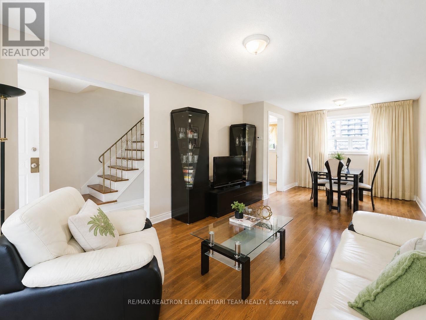 180 Woodsworth Road, Toronto, Ontario  M2L 2T1 - Photo 12 - C13698060