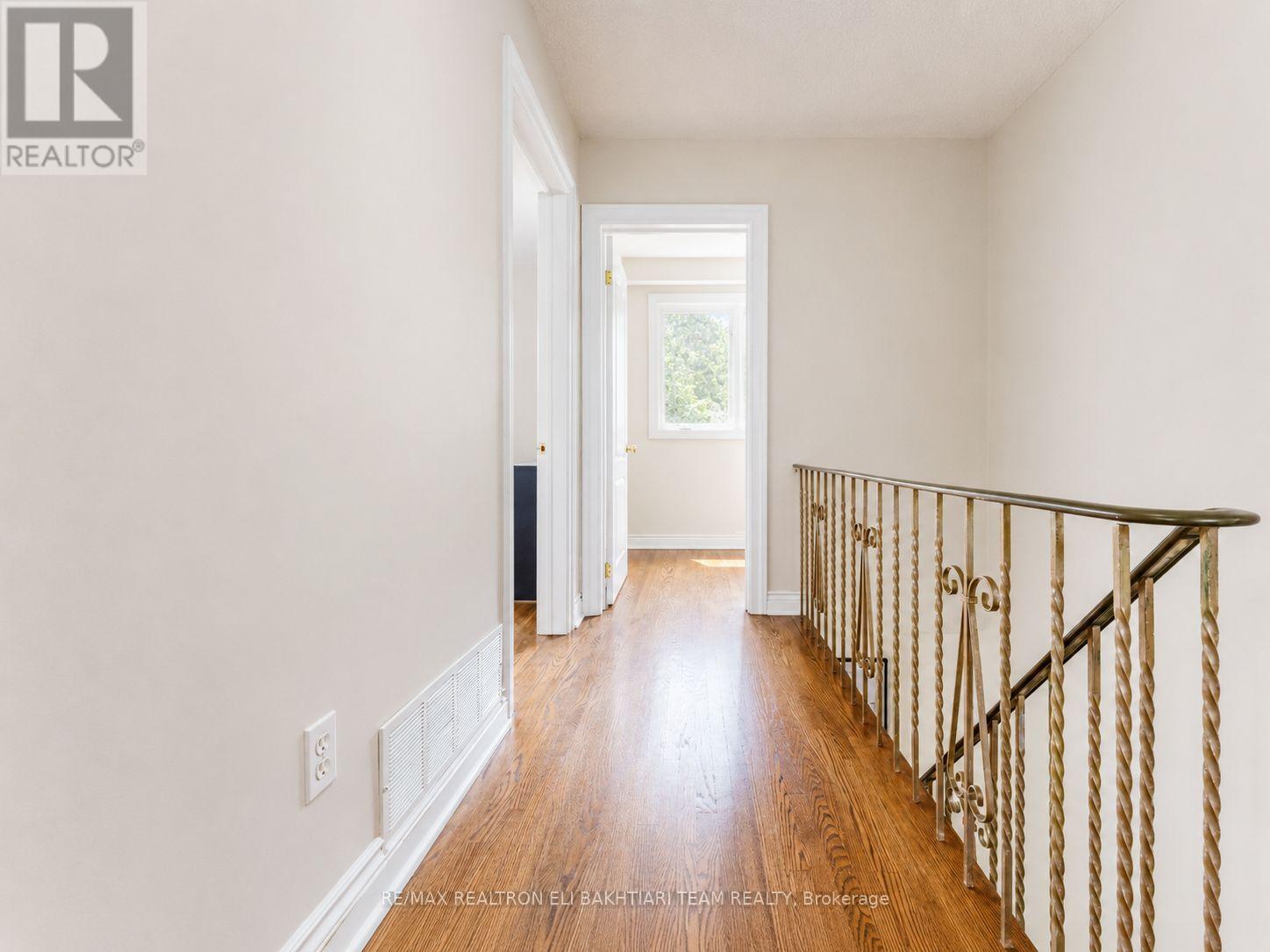 180 Woodsworth Road, Toronto, Ontario  M2L 2T1 - Photo 24 - C13698060