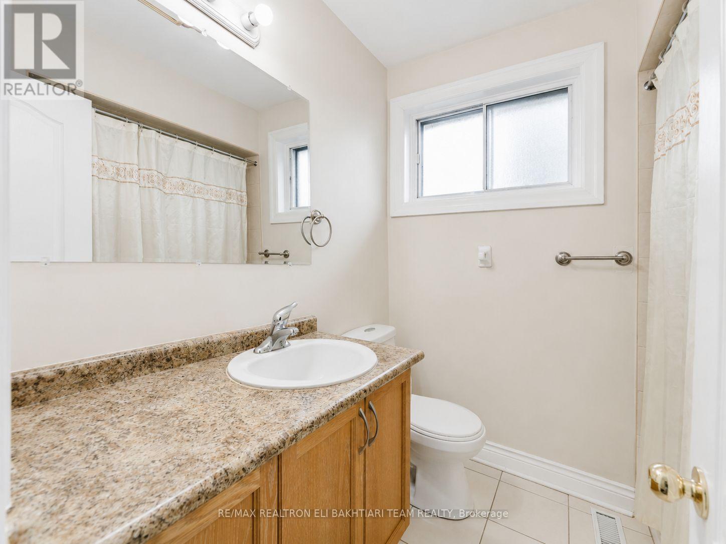 180 Woodsworth Road, Toronto, Ontario  M2L 2T1 - Photo 32 - C13698060