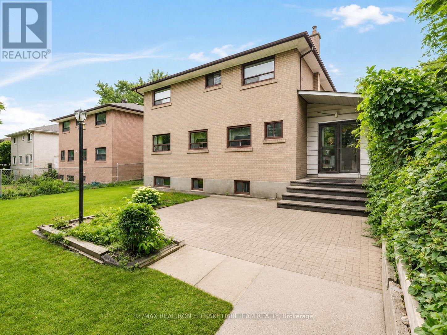180 Woodsworth Road, Toronto, Ontario  M2L 2T1 - Photo 41 - C13698060