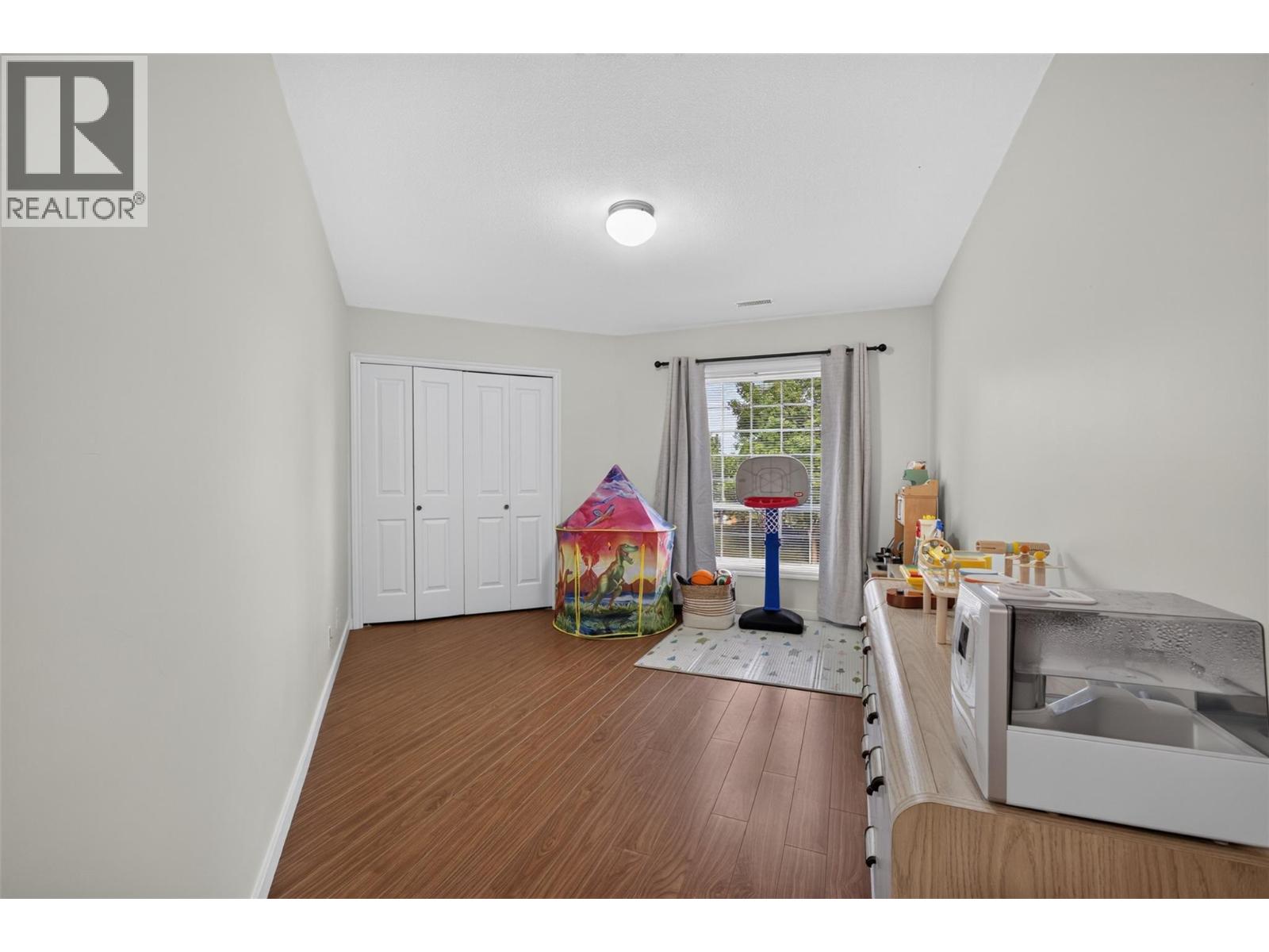 2350 Stillingfleet Road Unit# 205, Kelowna, BC V1W 3X9