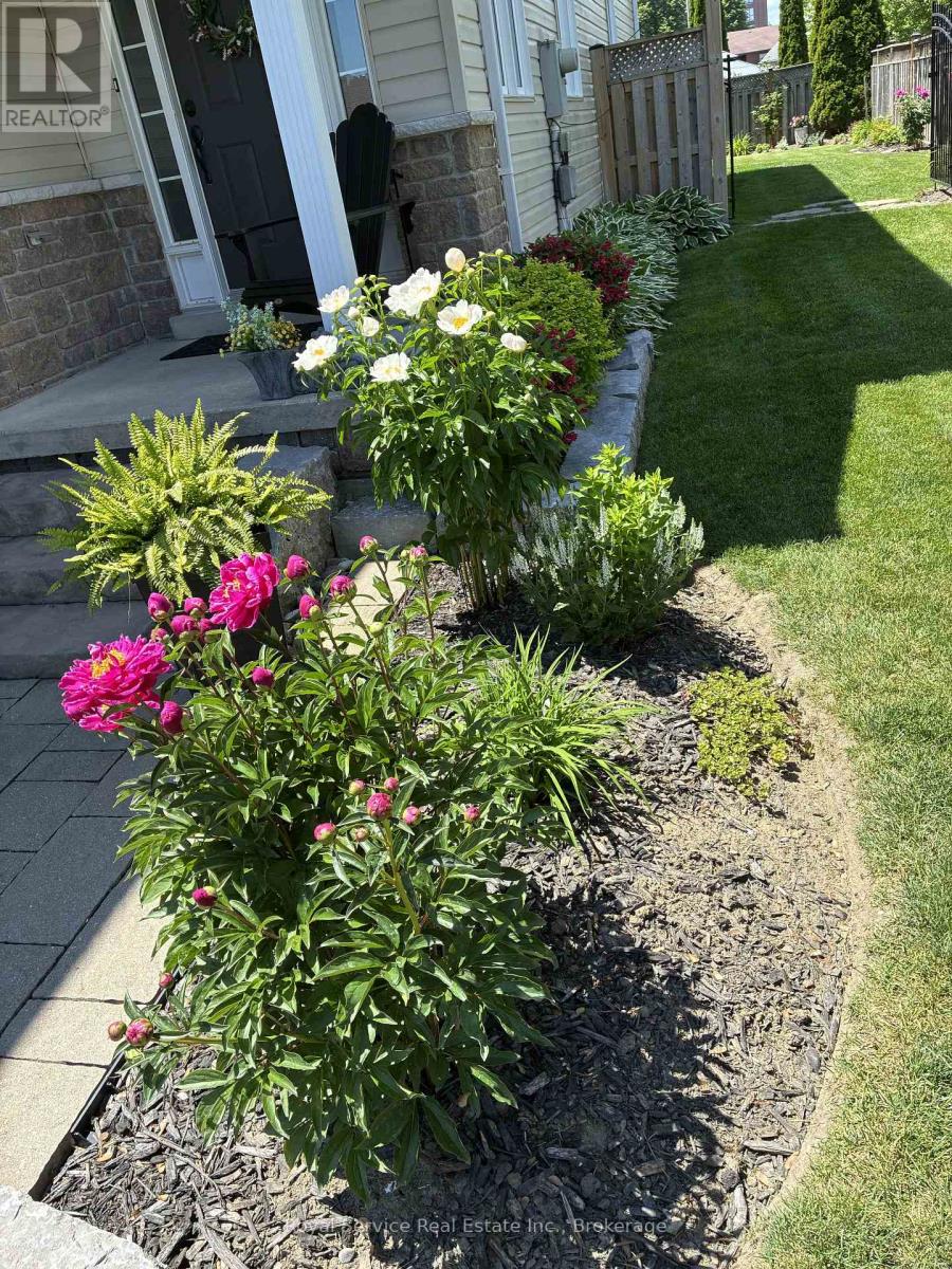 62 Rafton Street, Clarington, Ontario  L1B 1P7 - Photo 3 - E13701780