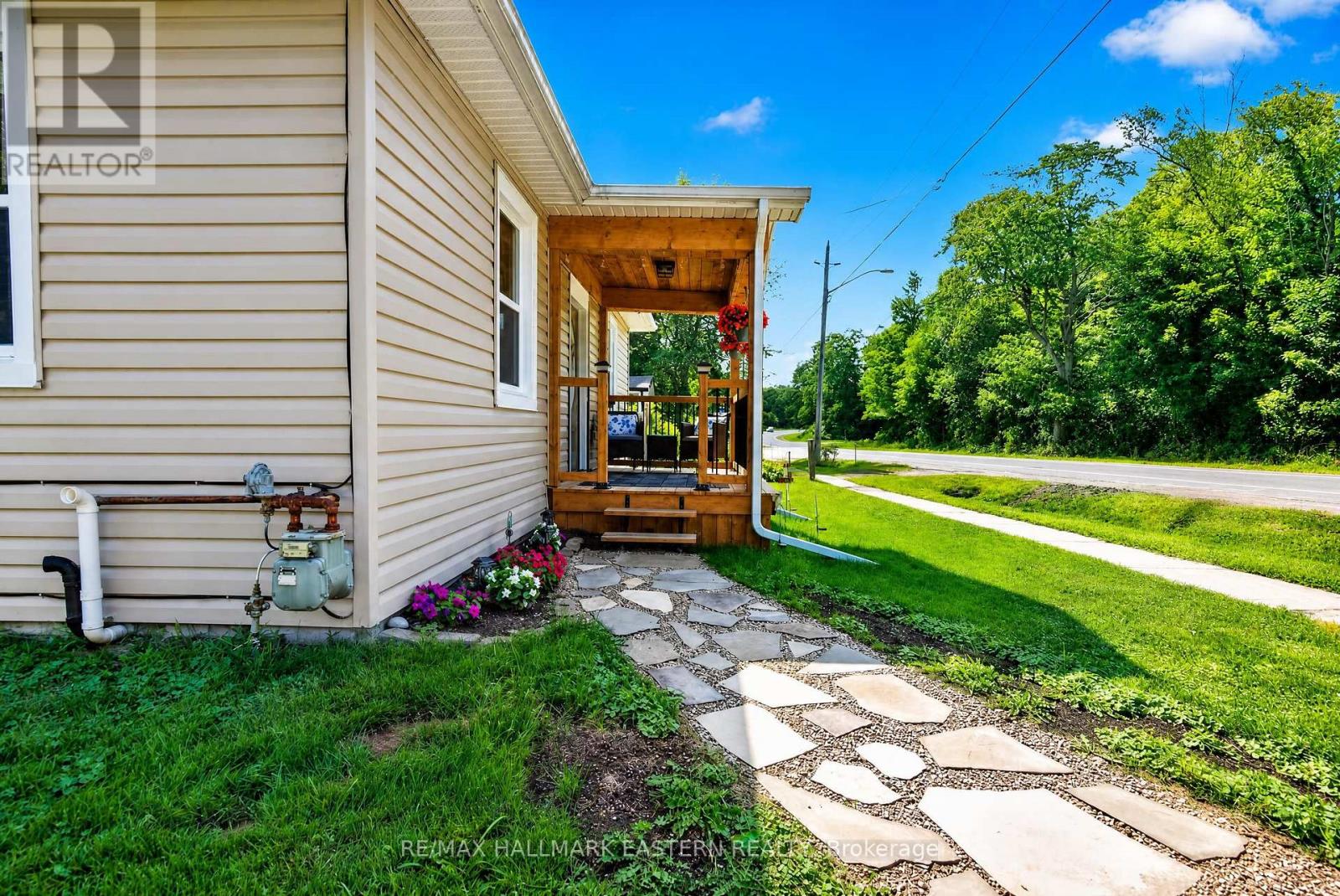 10747 County Road 2, Haldimand, Ontario  K0K 2G0 - Photo 9 - X13701872