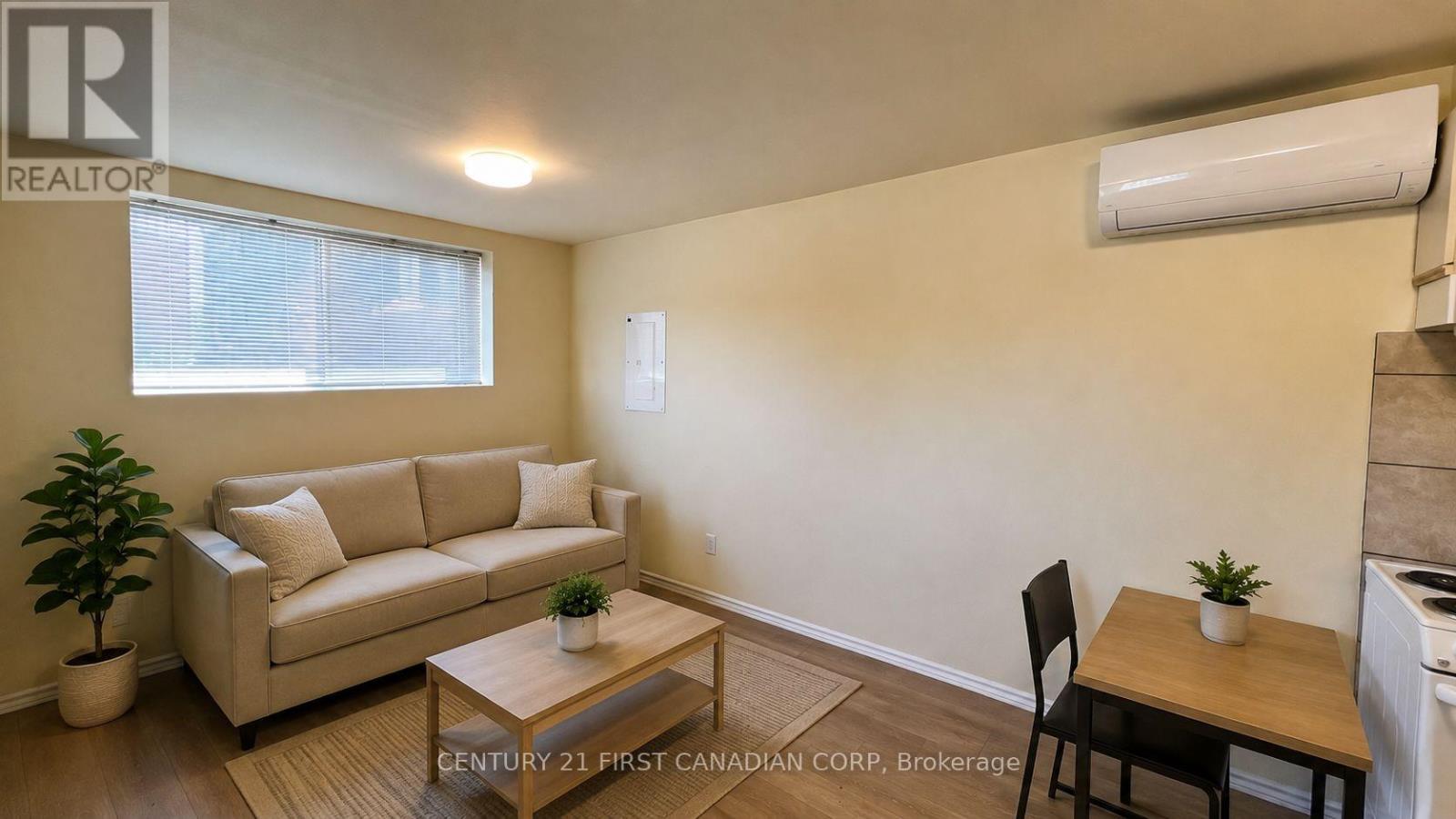 3 - 780 Little Hill Street, London East, Ontario  N5Z 1M9 - Photo 2 - X13701858