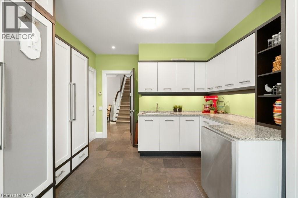 261 Union Boulevard, Kitchener, Ontario  N2M 2S9 - Photo 14 - 40847486