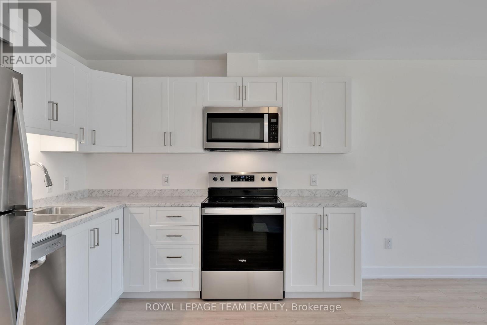 142 Doctor Agnes Craine Drive, Smiths Falls, Ontario  K7A 0A5 - Photo 5 - X13701956