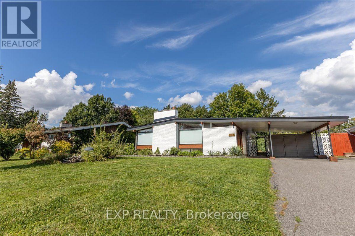 5 Beliveau Street, Ottawa, Ontario  K2E 5L2 - Photo 1 - X13701980