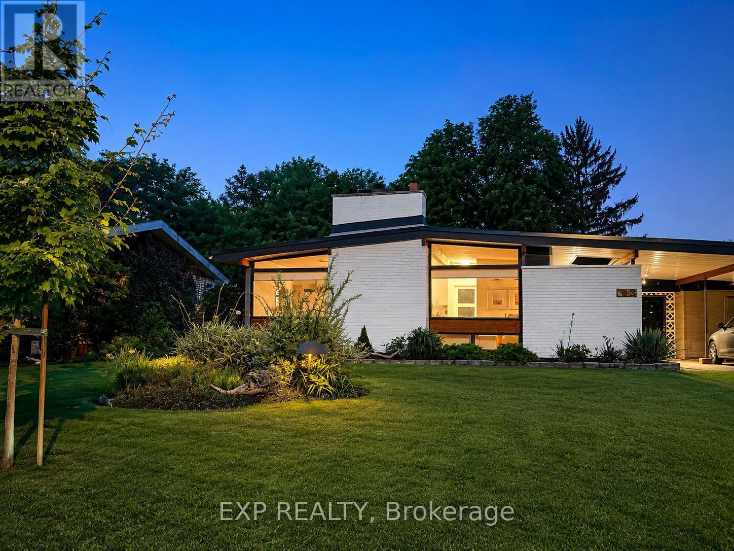 5 Beliveau Street, Ottawa, Ontario  K2E 5L2 - Photo 2 - X13701980