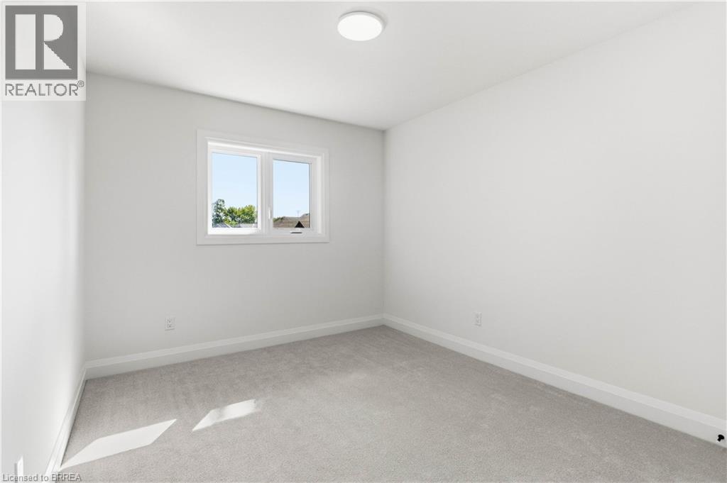 232 Mount Pleasant Street, Brantford, Ontario  N3T 1V1 - Photo 17 - 40855585