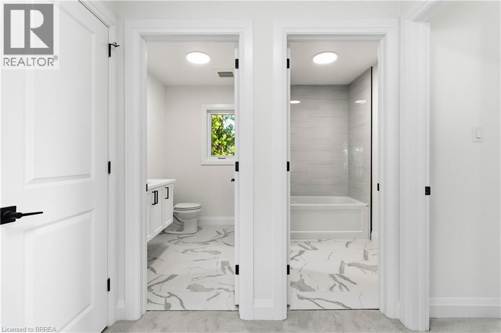 232 Mount Pleasant Street, Brantford, Ontario  N3T 1V1 - Photo 21 - 40855585