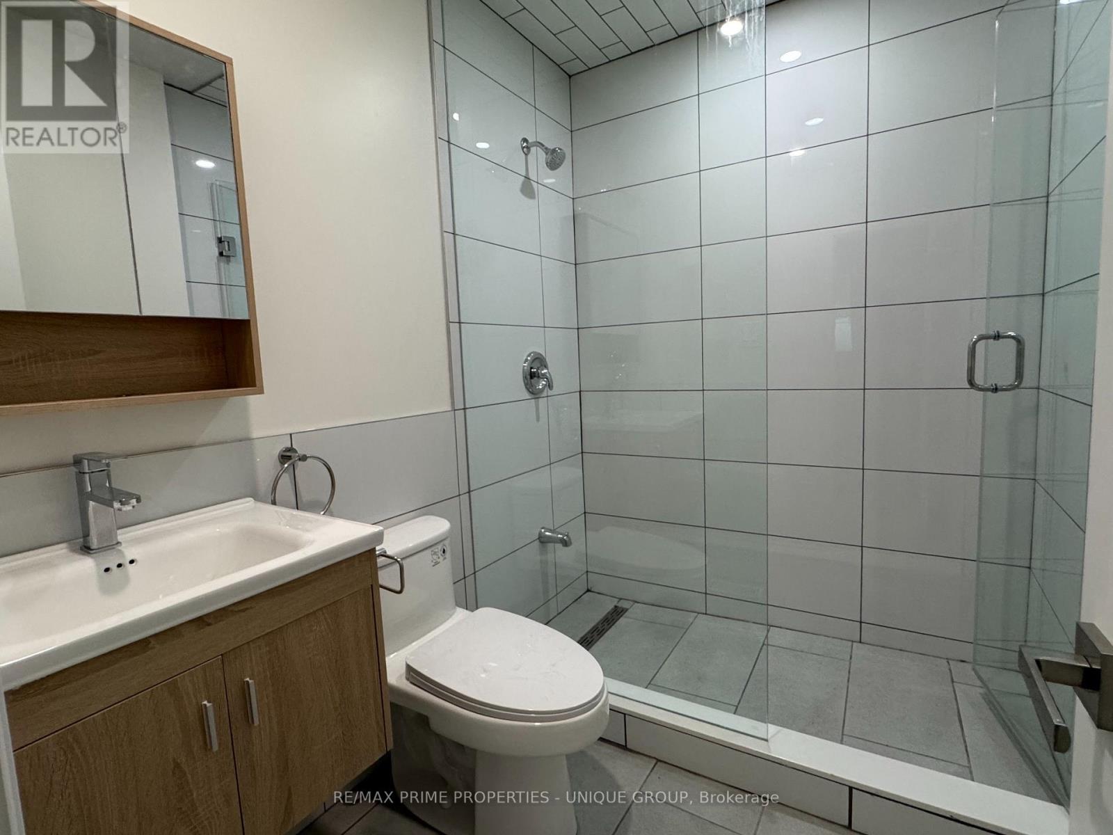 2 - 62 Henry Street, Toronto, Ontario  M5T 1X2 - Photo 7 - C13701768