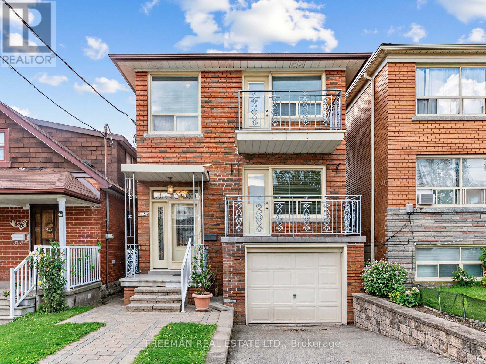 380 GLENHOLME AVENUE, Toronto, Ontario