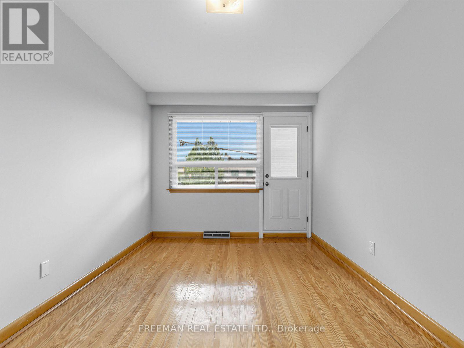 380 Glenholme Avenue, Toronto, Ontario  M6E 3E5 - Photo 12 - C13701986