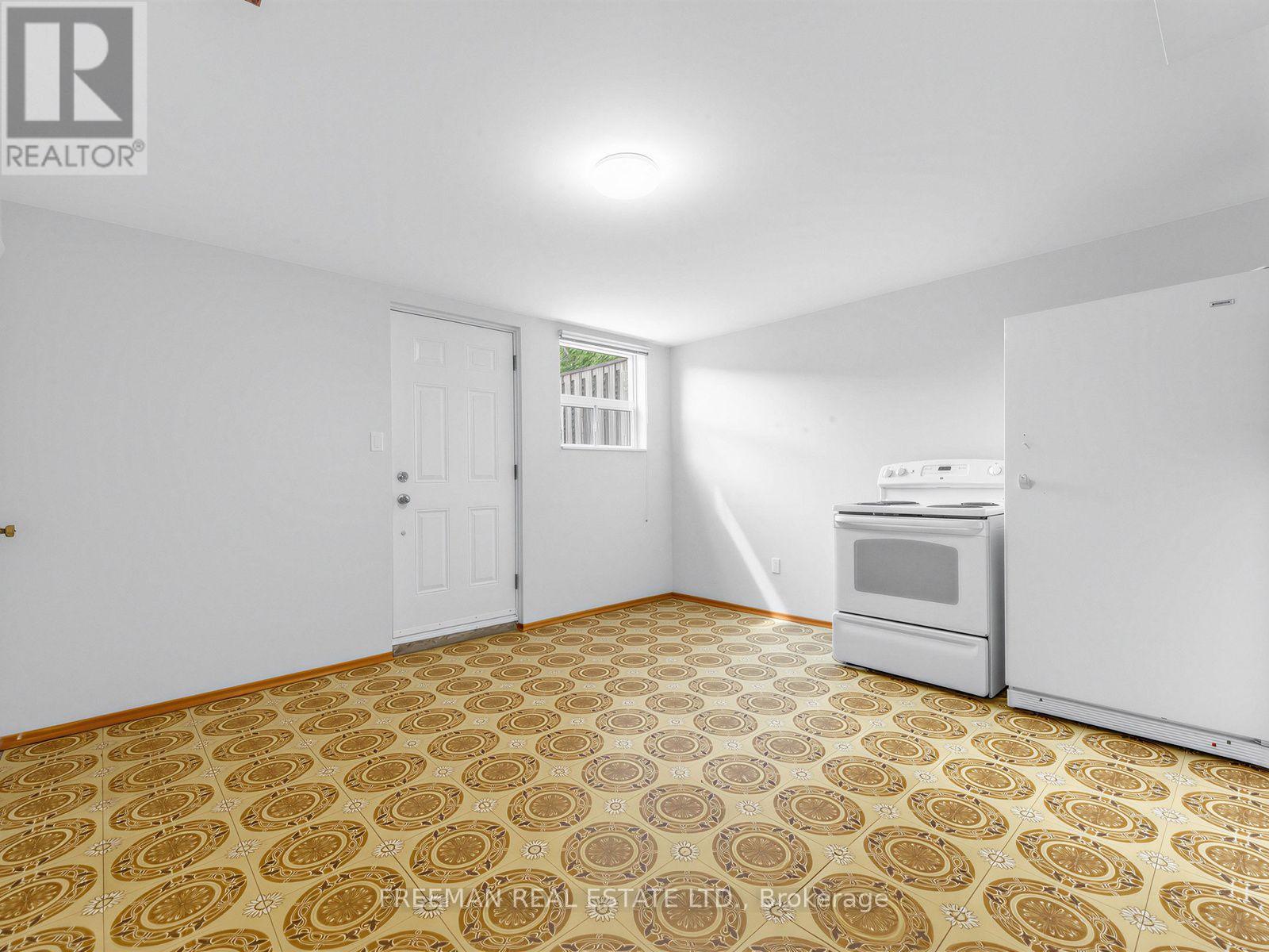 380 Glenholme Avenue, Toronto, Ontario  M6E 3E5 - Photo 20 - C13701986