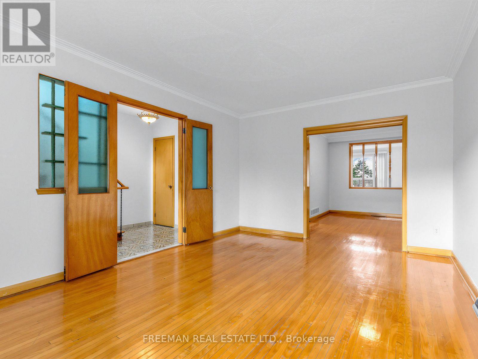 380 Glenholme Avenue, Toronto, Ontario  M6E 3E5 - Photo 7 - C13701986