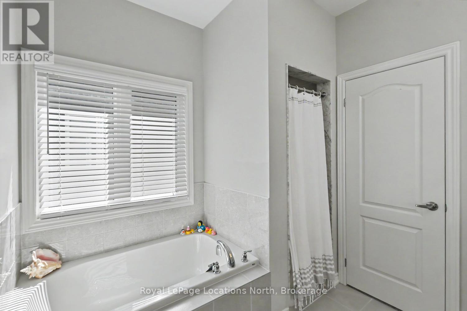 214 Springfield Crescent, Clearview (Stayner), Ontario  L0M 1S0 - Photo 37 - S13701978