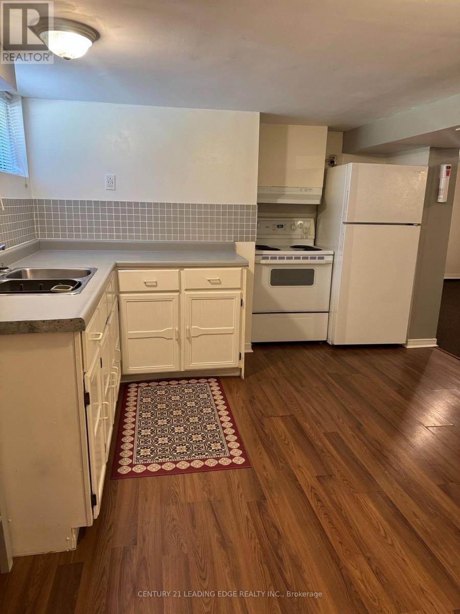 293 Oshawa Boulevard N, Oshawa, Ontario  L1G 5T2 - Photo 6 - E13701782