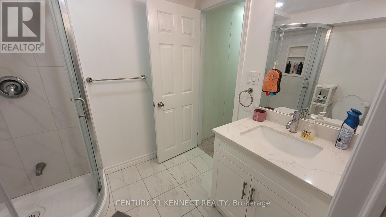 Lower Level L1-L2 - 30 Marilake Drive, Toronto, Ontario  M1S 1V7 - Photo 8 - E13701786