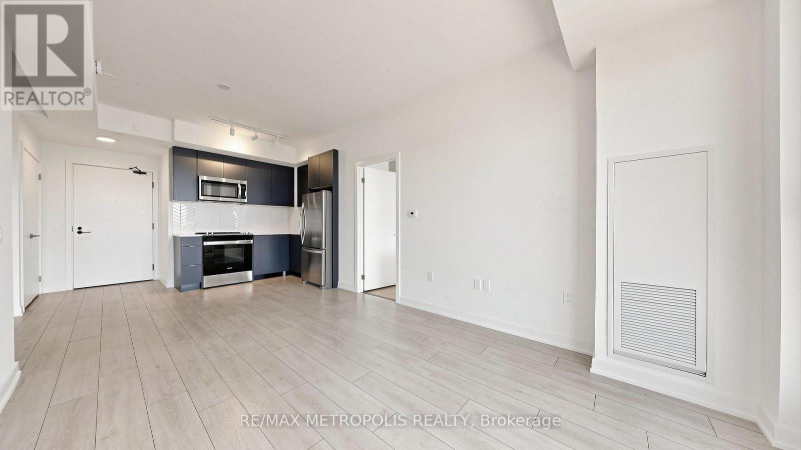 #1707 - 1606 Charles Street, Whitby, Ontario  L1N 0P1 - Photo 15 - E13701806