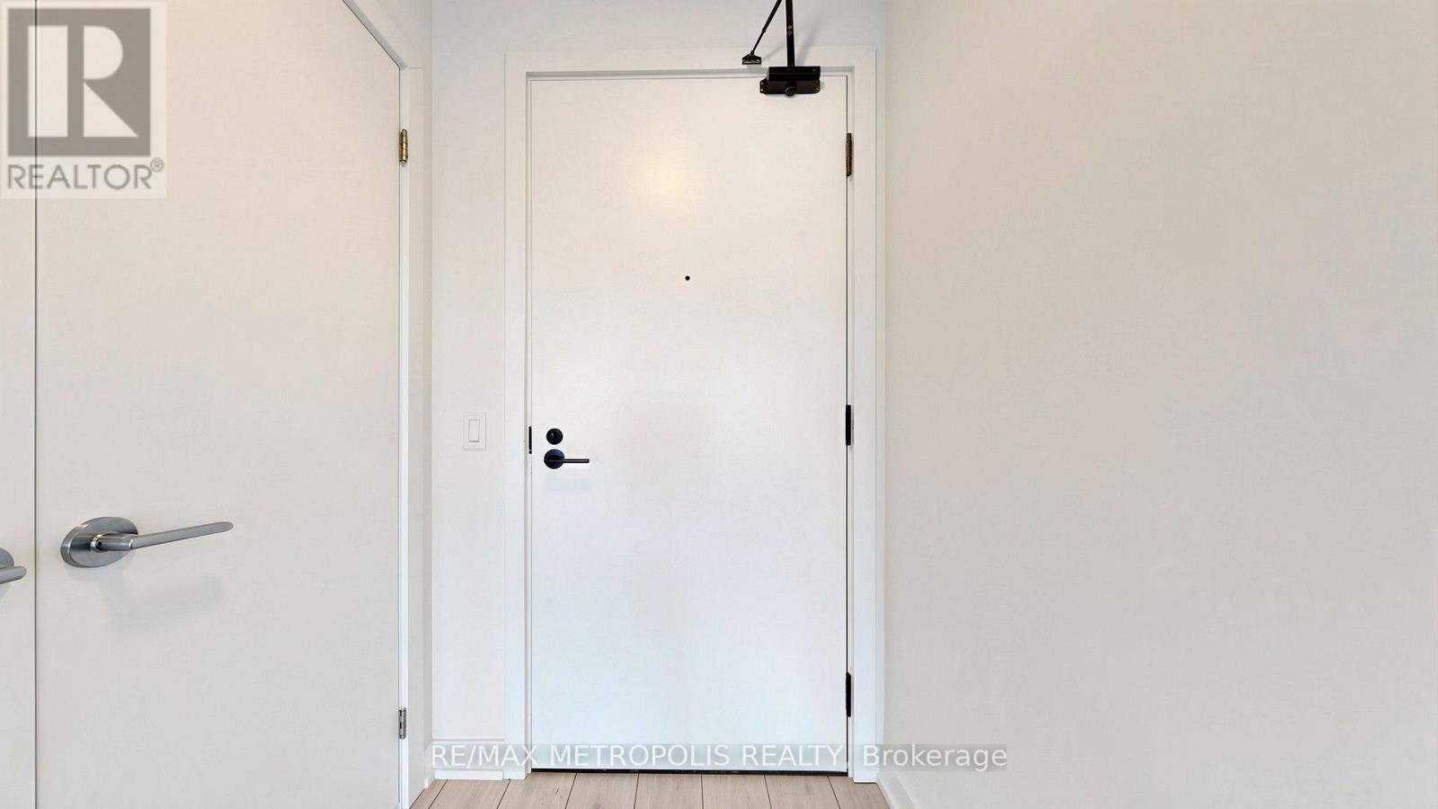 #1707 - 1606 Charles Street, Whitby, Ontario  L1N 0P1 - Photo 33 - E13701806