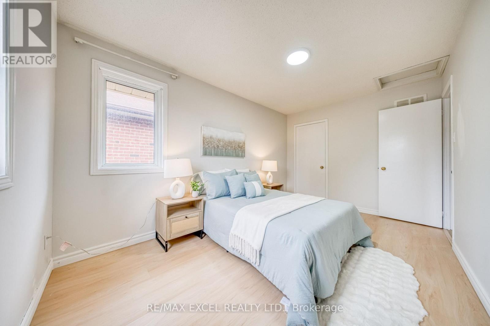 1019 Rouge Valley Drive, Pickering, Ontario  L1V 4N8 - Photo 35 - E13701892