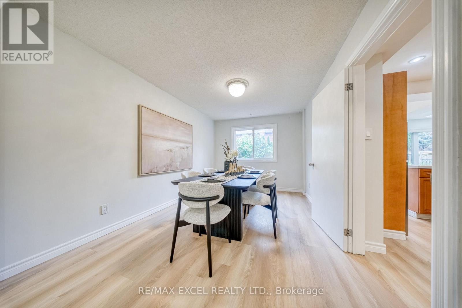 1019 Rouge Valley Drive, Pickering, Ontario  L1V 4N8 - Photo 8 - E13701892
