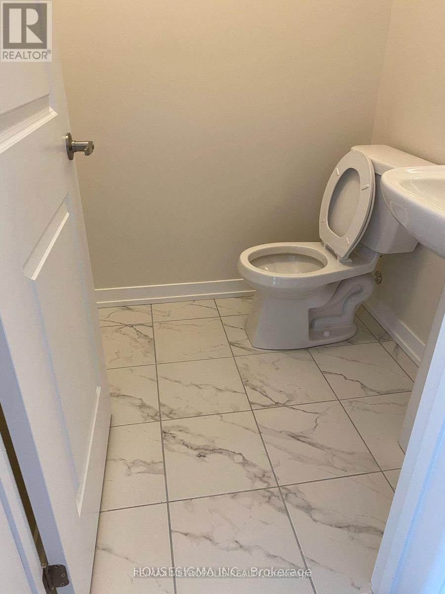 3110 Sideline Rd 16 Road, Pickering, Ontario  L1X 0K6 - Photo 12 - E13701926