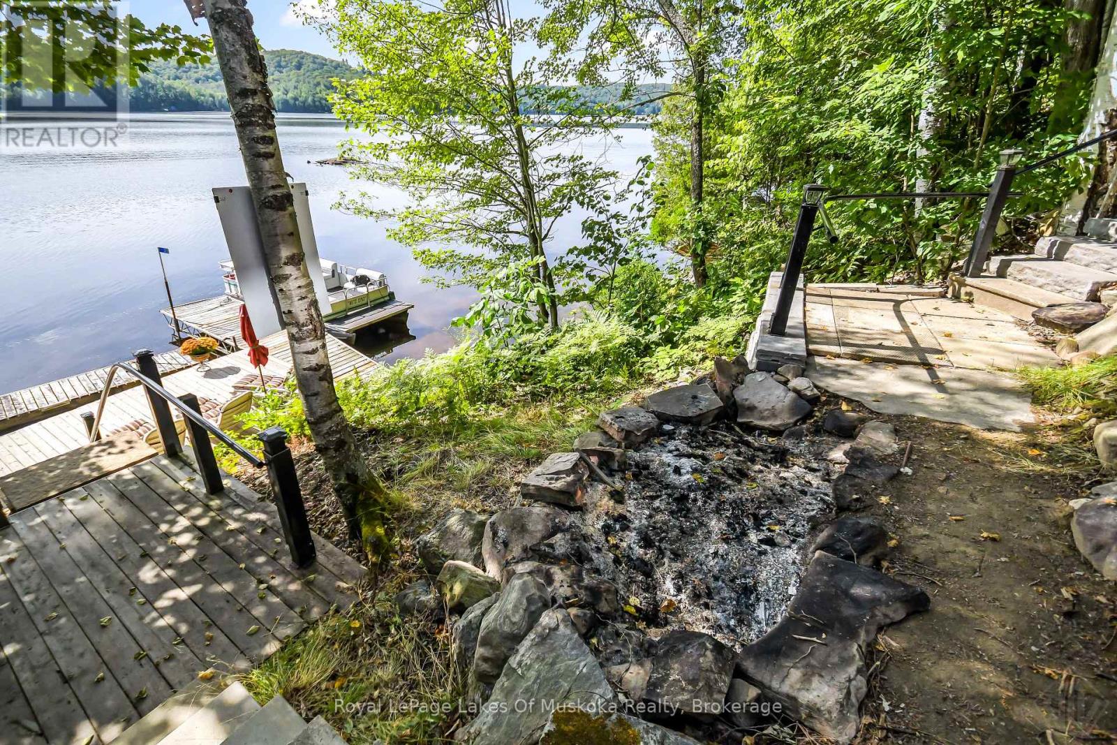 311 Lake Vernon W/a, Huntsville (Stisted), Ontario  P1H 2J2 - Photo 36 - X13701796