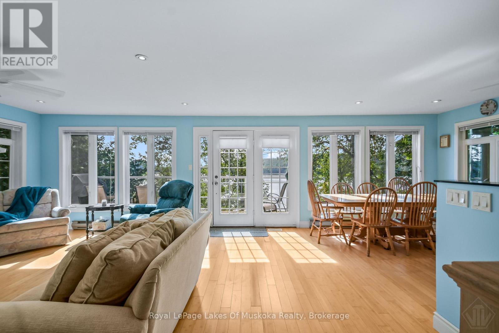 311 Lake Vernon W/a, Huntsville (Stisted), Ontario  P1H 2J2 - Photo 4 - X13701796
