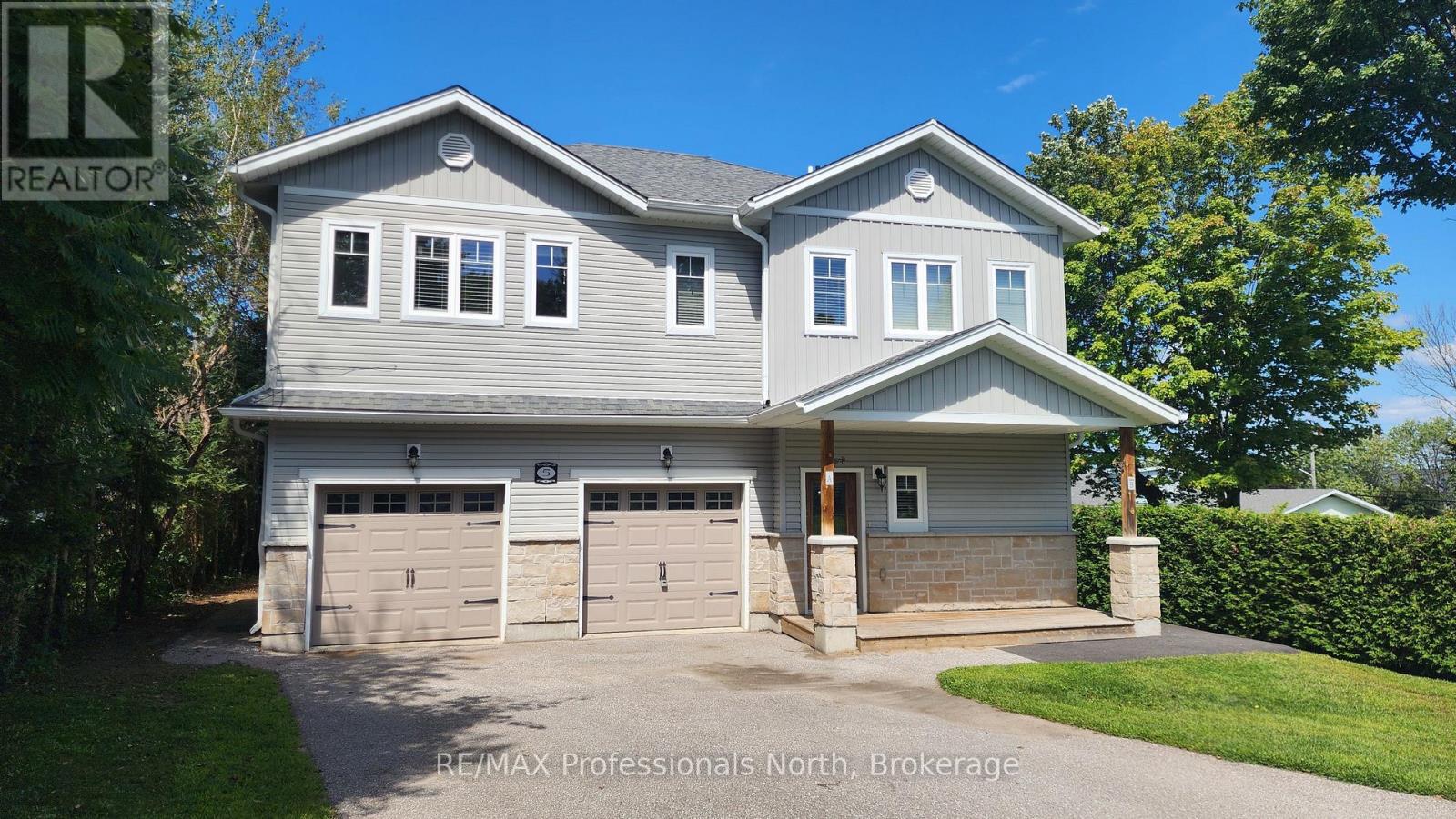 5 Greaves Avenue, Huntsville, Ontario  P1H 1V2 - Photo 2 - X13701864