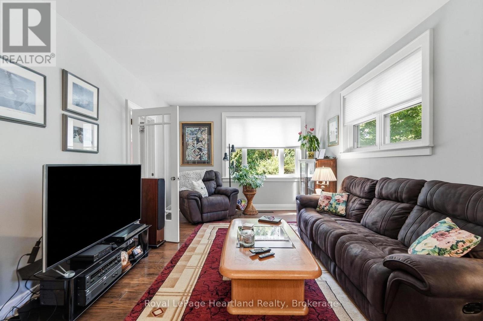 131 Rattenbury Street W, Central Huron, Ontario  N0M 1L0 - Photo 14 - X13701982