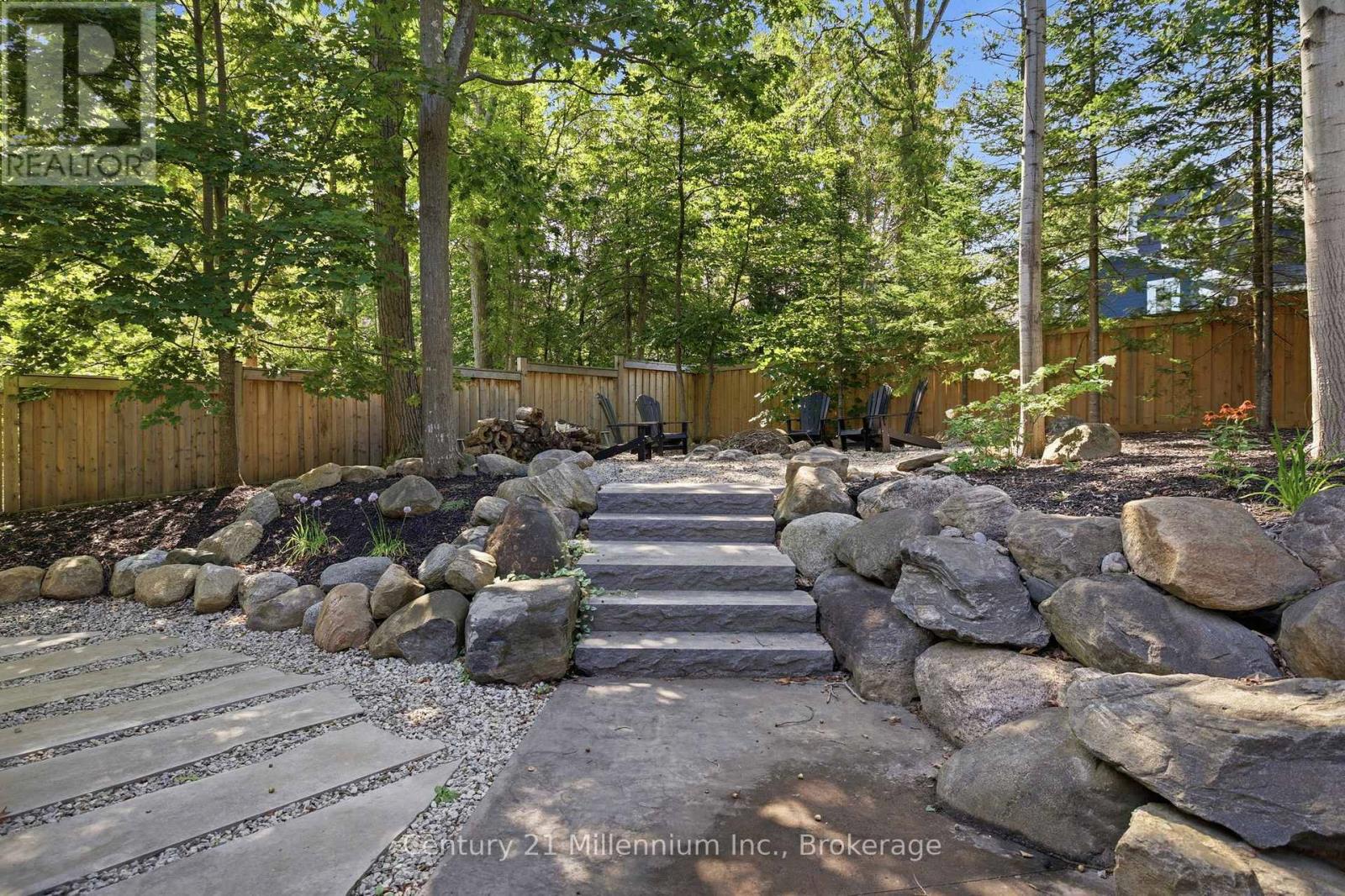 129 Blueski George Crescent, Blue Mountains, Ontario  L9Y 0S9 - Photo 46 - X13702006