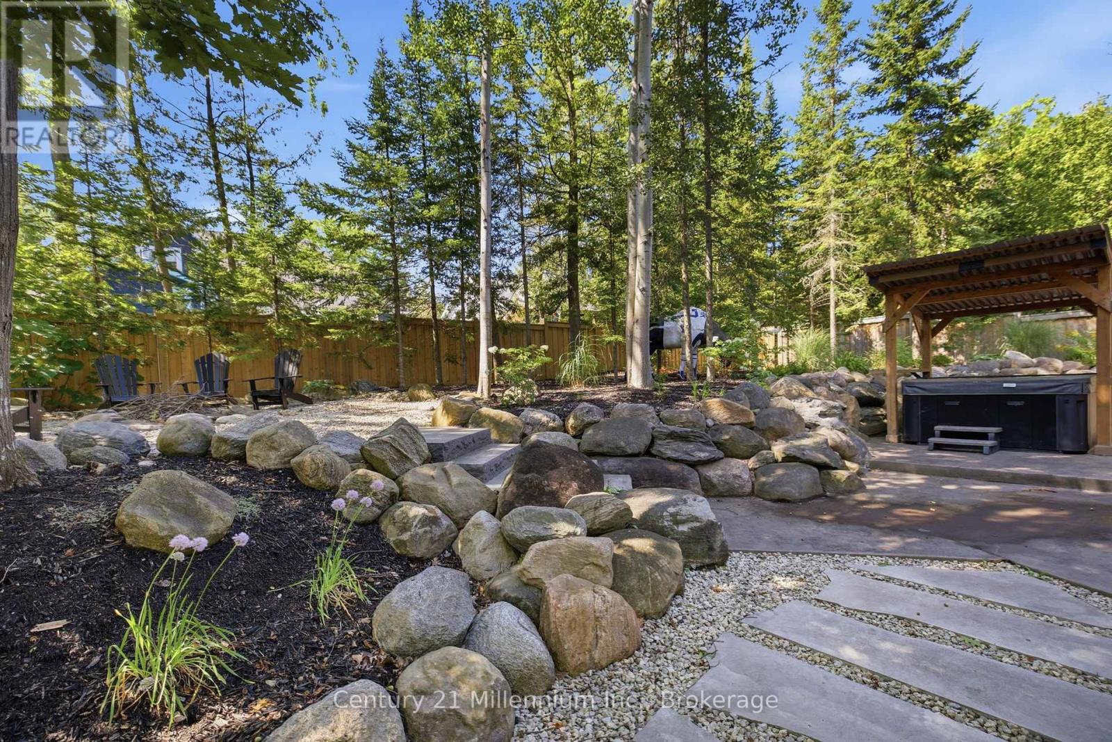 129 Blueski George Crescent, Blue Mountains, Ontario  L9Y 0S9 - Photo 47 - X13702006