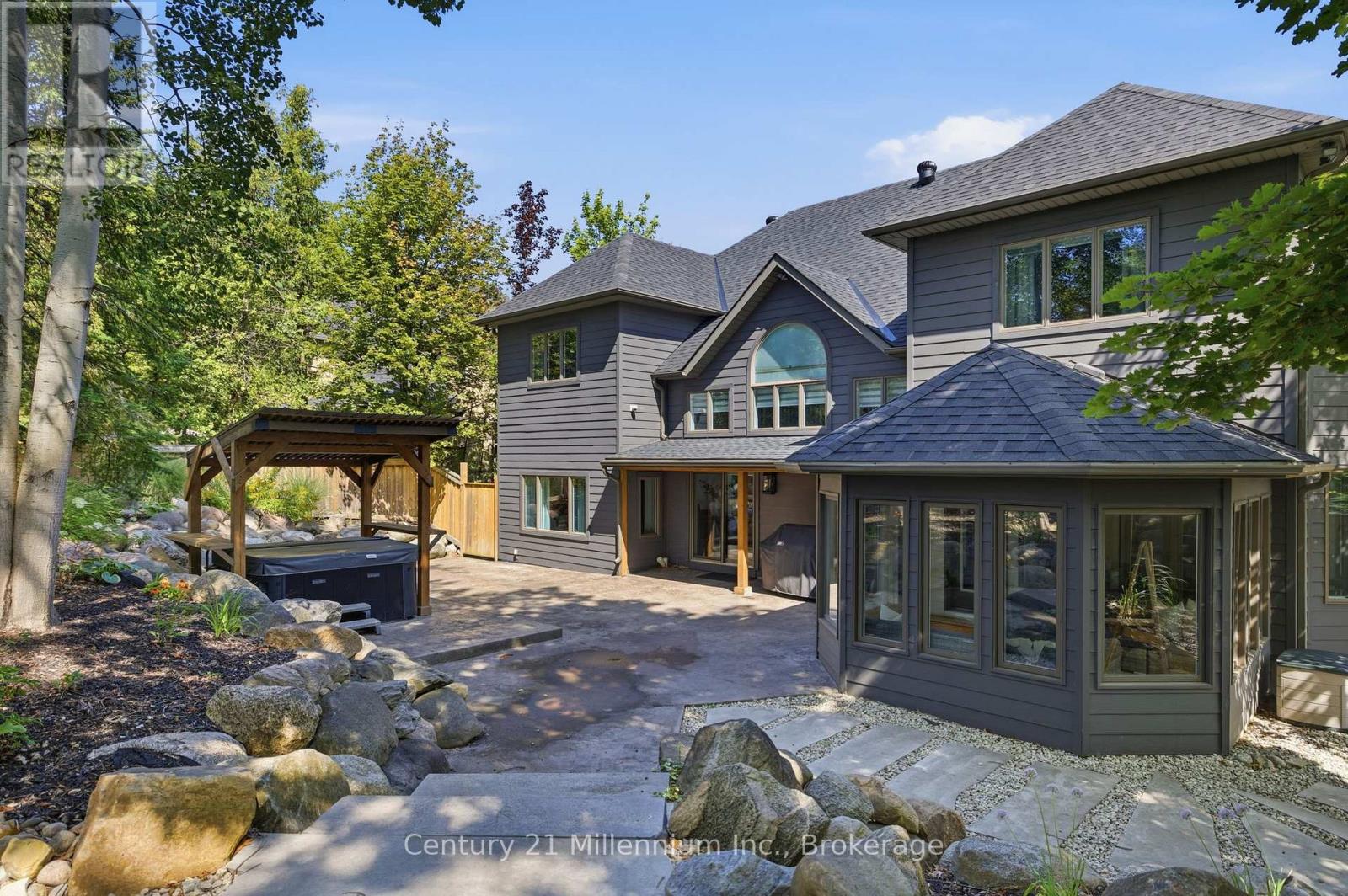 129 Blueski George Crescent, Blue Mountains, Ontario  L9Y 0S9 - Photo 48 - X13702006
