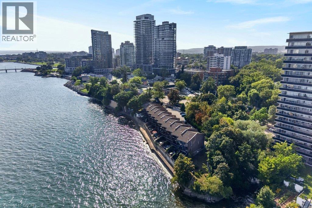 2136 Old Lakeshore Road Unit# 8, Burlington, Ontario  L7R 1A3 - Photo 39 - 40846300